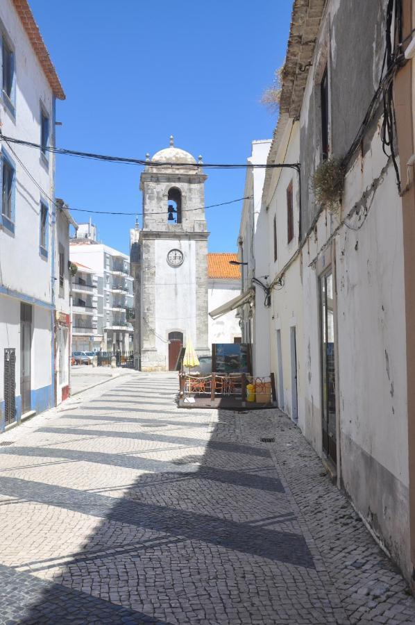 Tic Tac Apartment Peniche Luaran gambar