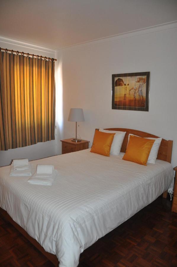 Tic Tac Apartment Peniche Luaran gambar