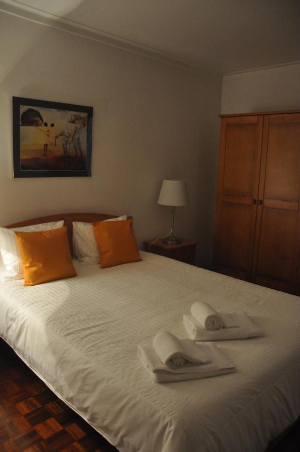 Tic Tac Apartment Peniche Luaran gambar